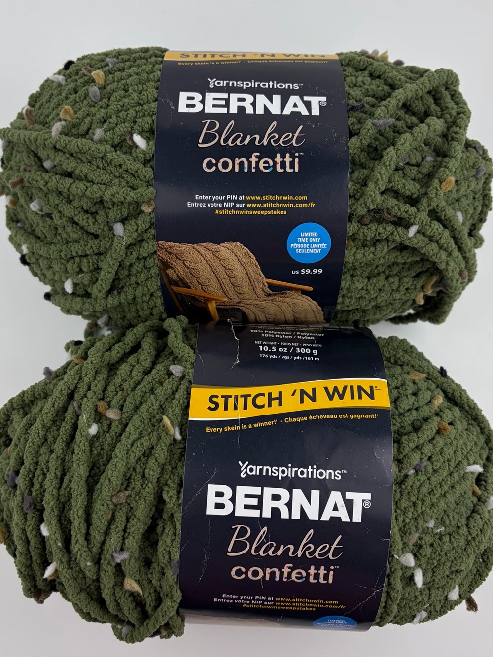 Bernat Blanket Confetti CAMO Lot of Two Skeins Bulky 6 Wt 300 gm Polyester/Nylon
